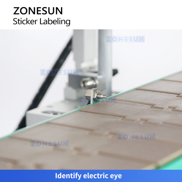 Automatic Square Bottle Labeling Machine